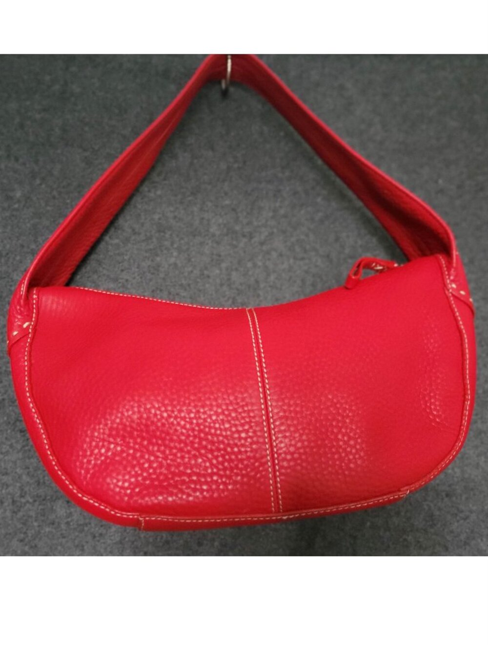 Vintage Y2K Fossil Cherry Red Pebble Leather Hobo Shoulder Crescent Bag Bold